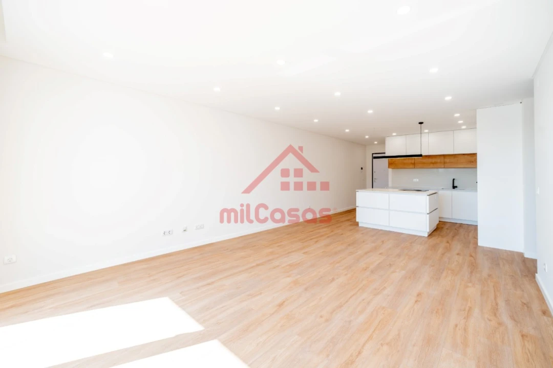 Apartamento T3 para Venda em Santa Maria, São Pedro e Matacães Foto 15