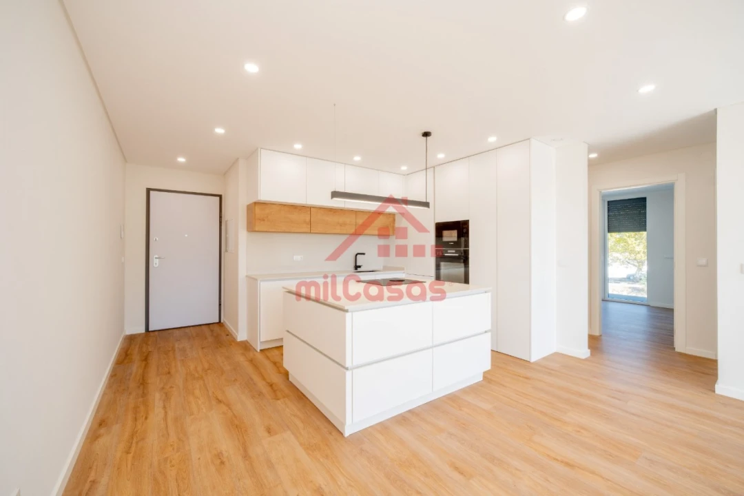 Apartamento T3 para Venda em Santa Maria, São Pedro e Matacães Foto 17
