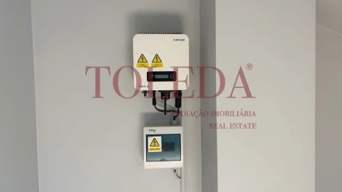 Moradia T3 para Venda em Vila Nova da Rainha