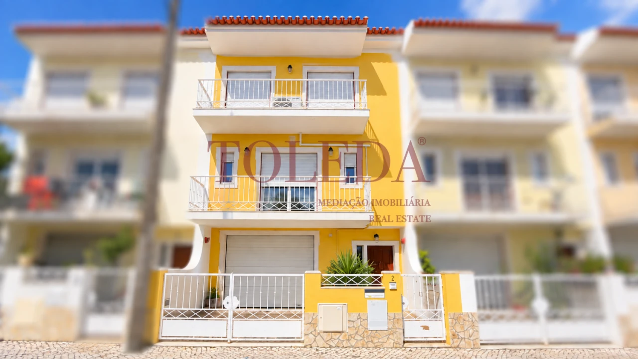 Moradia T3 para Venda em Vila Nova da Rainha Foto 1