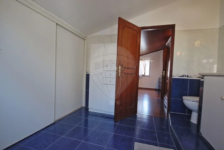Moradia T3 para Venda em Charneca de Caparica e Sobreda Foto 24
