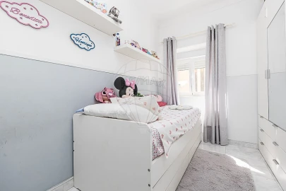 Apartamento T2 para Venda em Moscavide e Portela