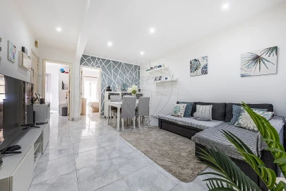 Apartamento T2 para Venda em Moscavide e Portela