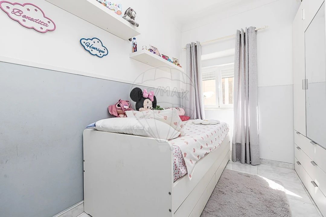 Apartamento T2 para Venda em Moscavide e Portela Foto 15