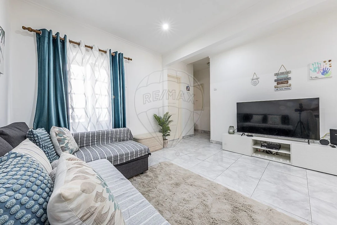 Apartamento T2 para Venda em Moscavide e Portela Foto 8