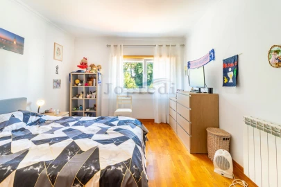 Apartamento T3 para Venda em Carcavelos e Parede
