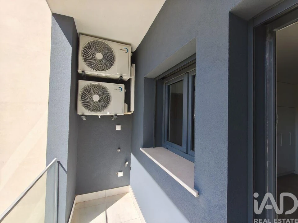 Apartamento T2 para Venda em Romeira e Várzea Foto 23