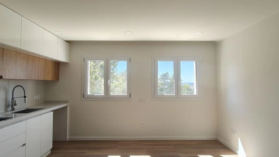 Apartamento T2 para Venda em Romeira e Várzea