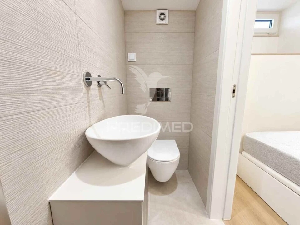 Apartamento T1 para Venda em Campolide Foto 14