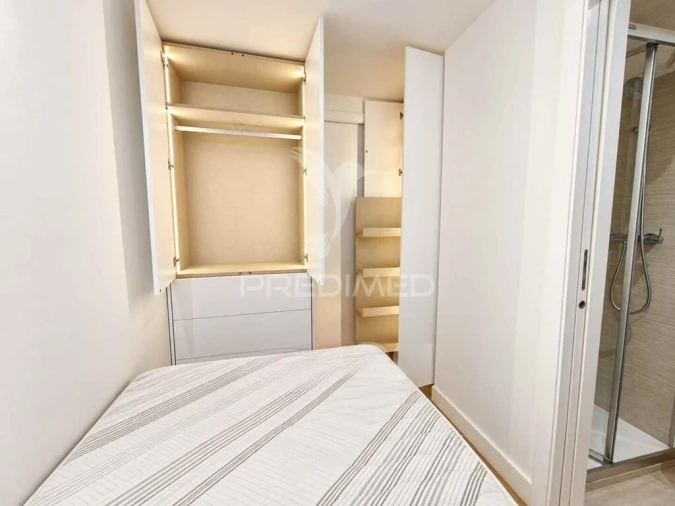 Apartamento T1 para Venda em Campolide Foto 11