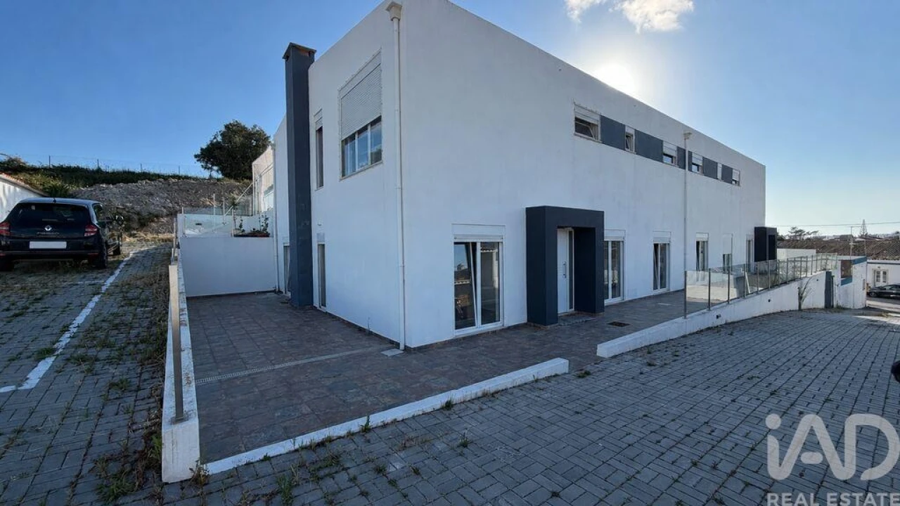 Moradia T2 para Venda em Ericeira Foto 17