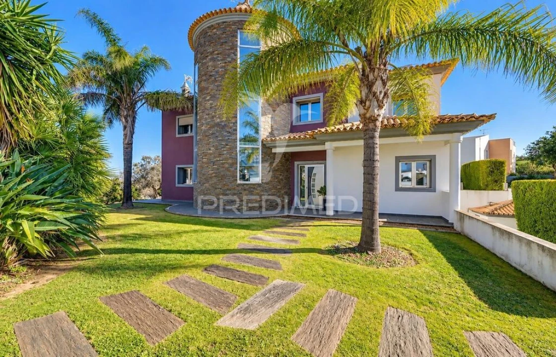 Moradia T3 para Venda em Albufeira e Olhos de Água Foto 1