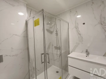 Apartamento T3 para Venda em Romeira e Várzea