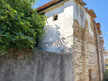 Quinta T6 para Venda em Andrães