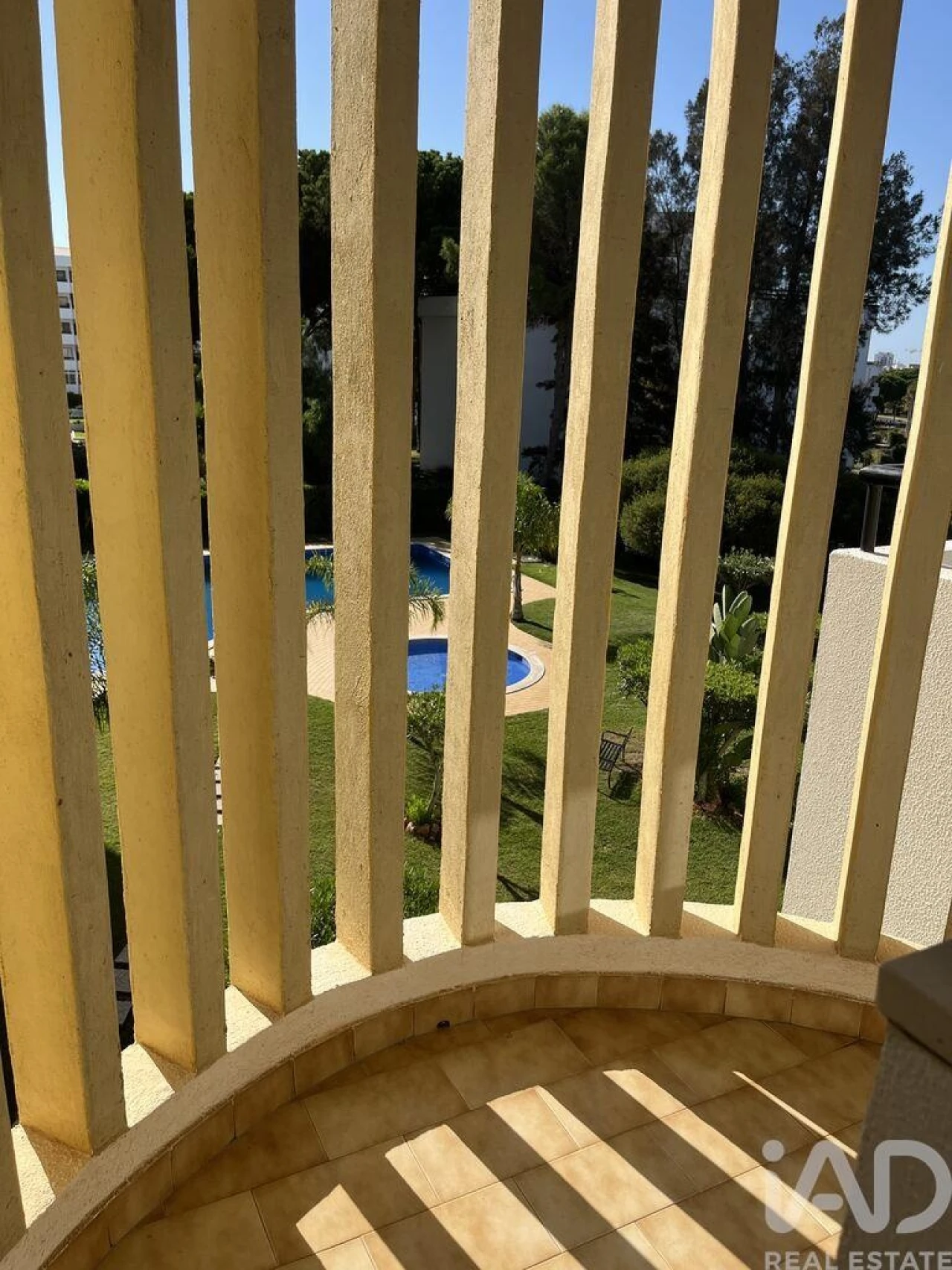 Apartamento T1 para Venda em Quarteira Foto 16