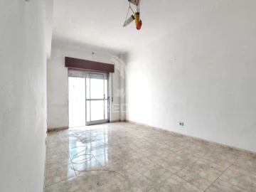 Apartamento T2 para Venda em Seixal, Arrentela e Aldeia de Paio Pires