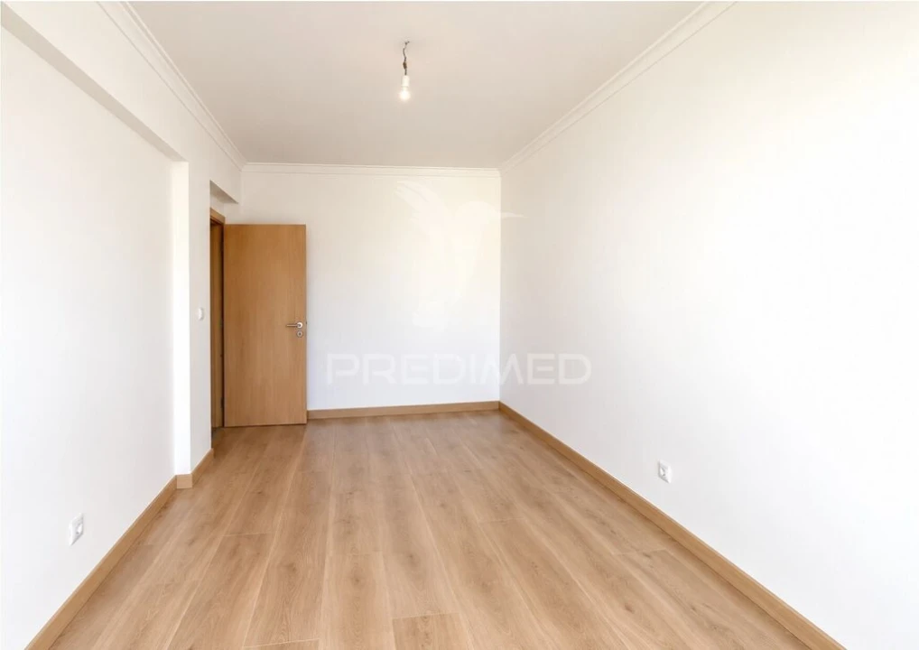Apartamento T2 para Venda em Seixal, Arrentela e Aldeia de Paio Pires Foto 5