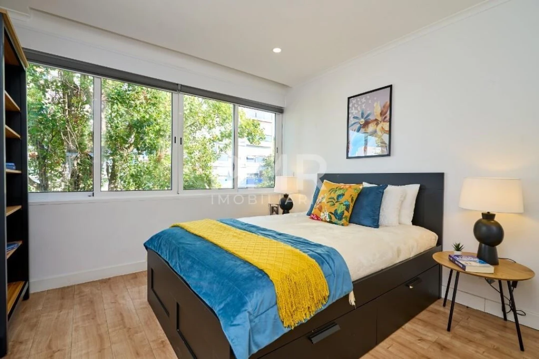 Apartamento T2 para Venda em Benfica Foto 9