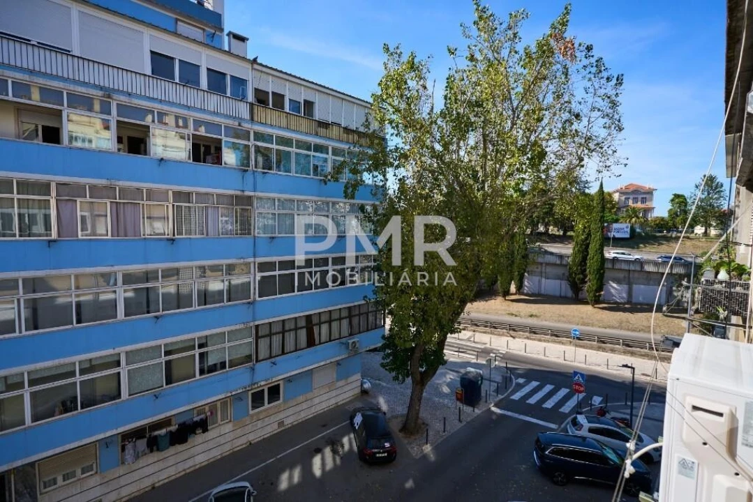 Apartamento T2 para Venda em Benfica Foto 18