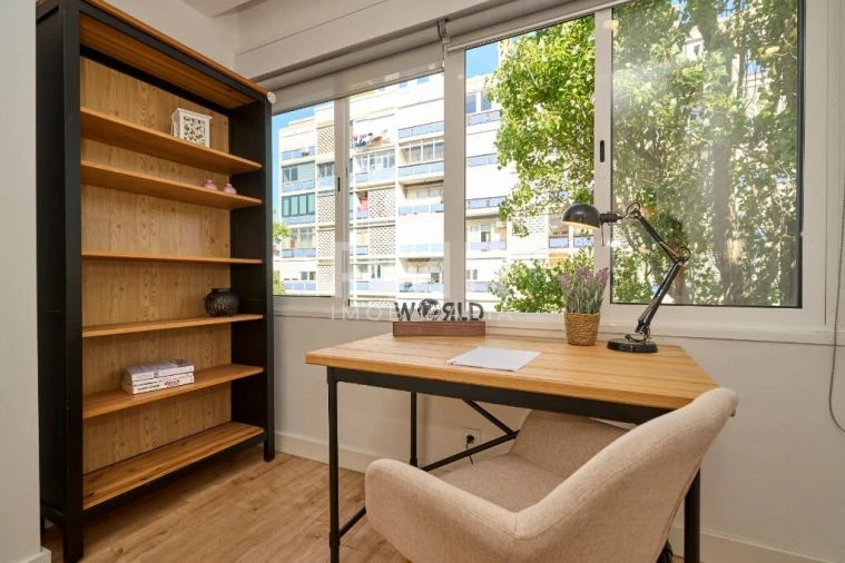 Apartamento T2 para Venda em Benfica Foto 13