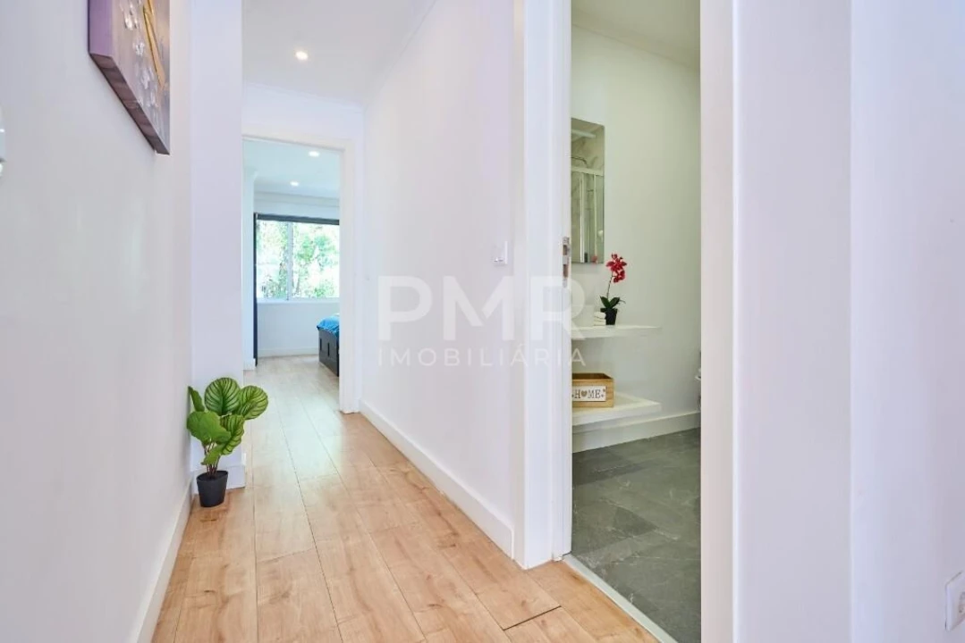 Apartamento T2 para Venda em Benfica Foto 15