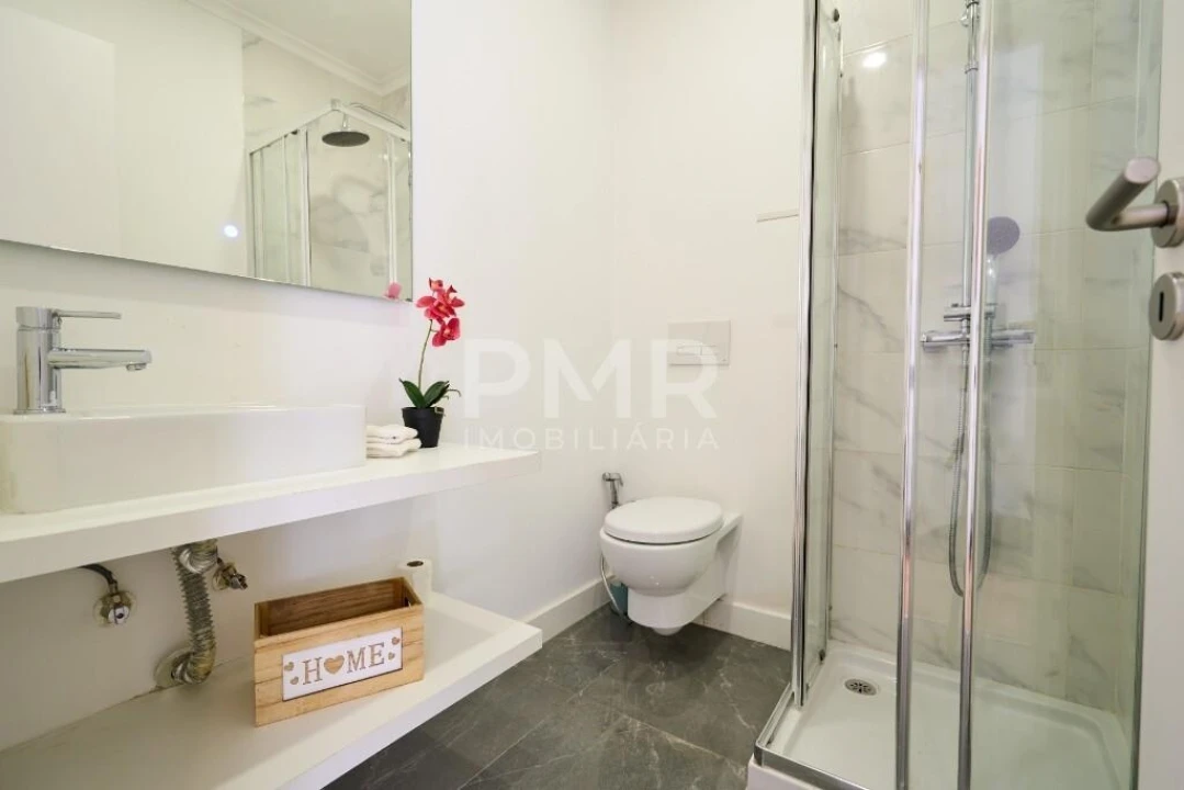 Apartamento T2 para Venda em Benfica Foto 8