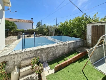 Moradia T3 para Venda em Fernao Ferro