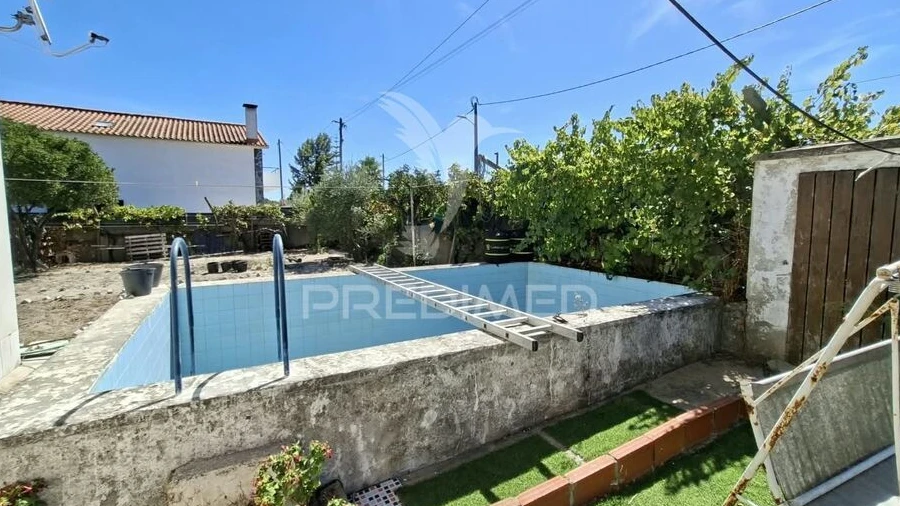 Moradia T3 para Venda em Fernao Ferro