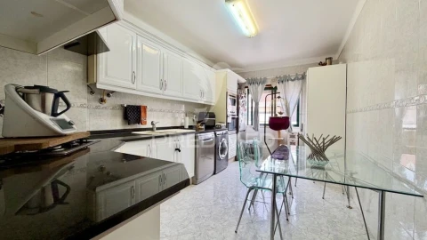 Apartamento T3 para Venda em Alhos Vedros