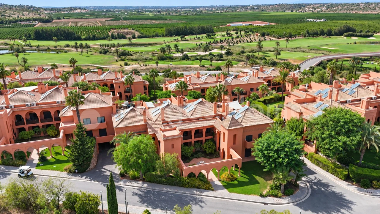 Apartamento T3 para Venda em Silves Foto 1