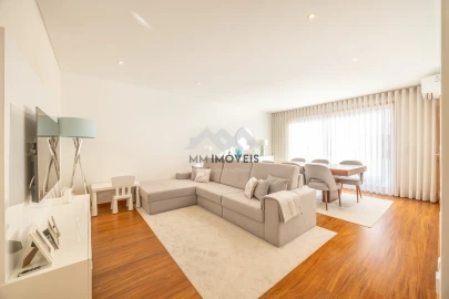 Apartamento T2 para Venda em Ermesinde