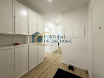 Apartamento T2 para Venda em Ferreiras