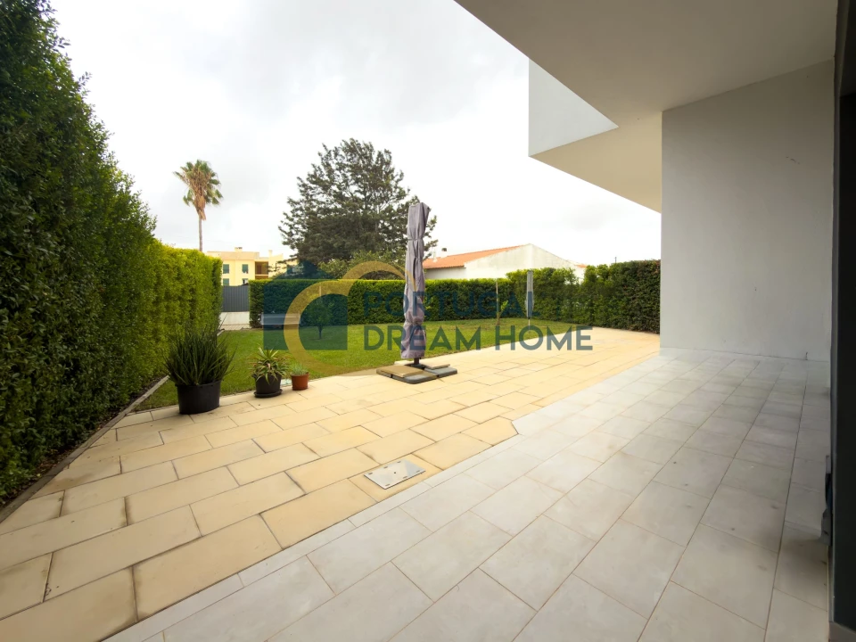 Apartamento T2 para Venda em Ferreiras Foto 15