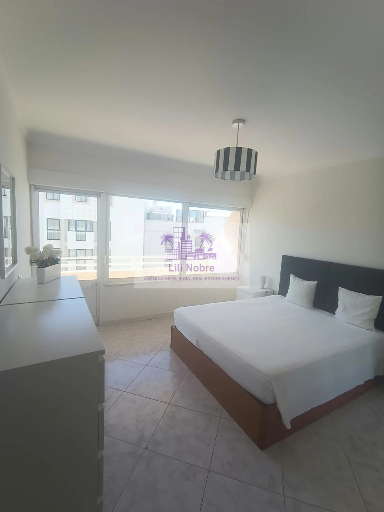 Apartamento T2 para Venda em Quarteira Foto 12
