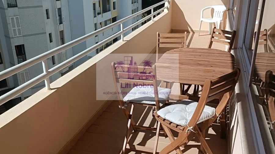 Apartamento T2 para Venda em Quarteira