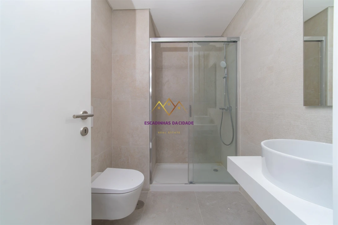Apartamento T2 para Venda em Carnaxide e Queijas Foto 22