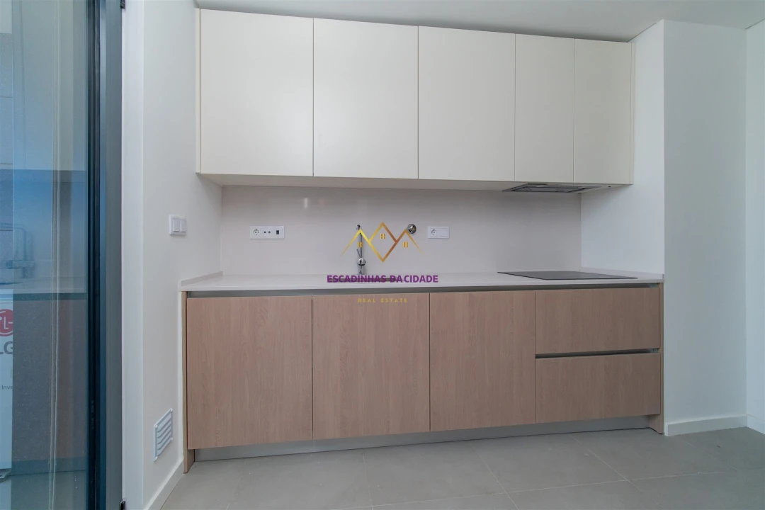 Apartamento T2 para Venda em Carnaxide e Queijas Foto 9