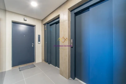 Apartamento T2 para Venda em Carnaxide e Queijas