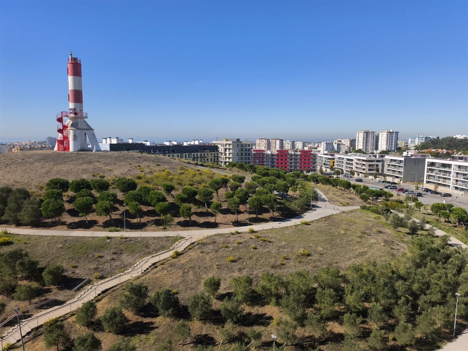 Apartamento T2 para Venda em Carnaxide e Queijas Foto 12