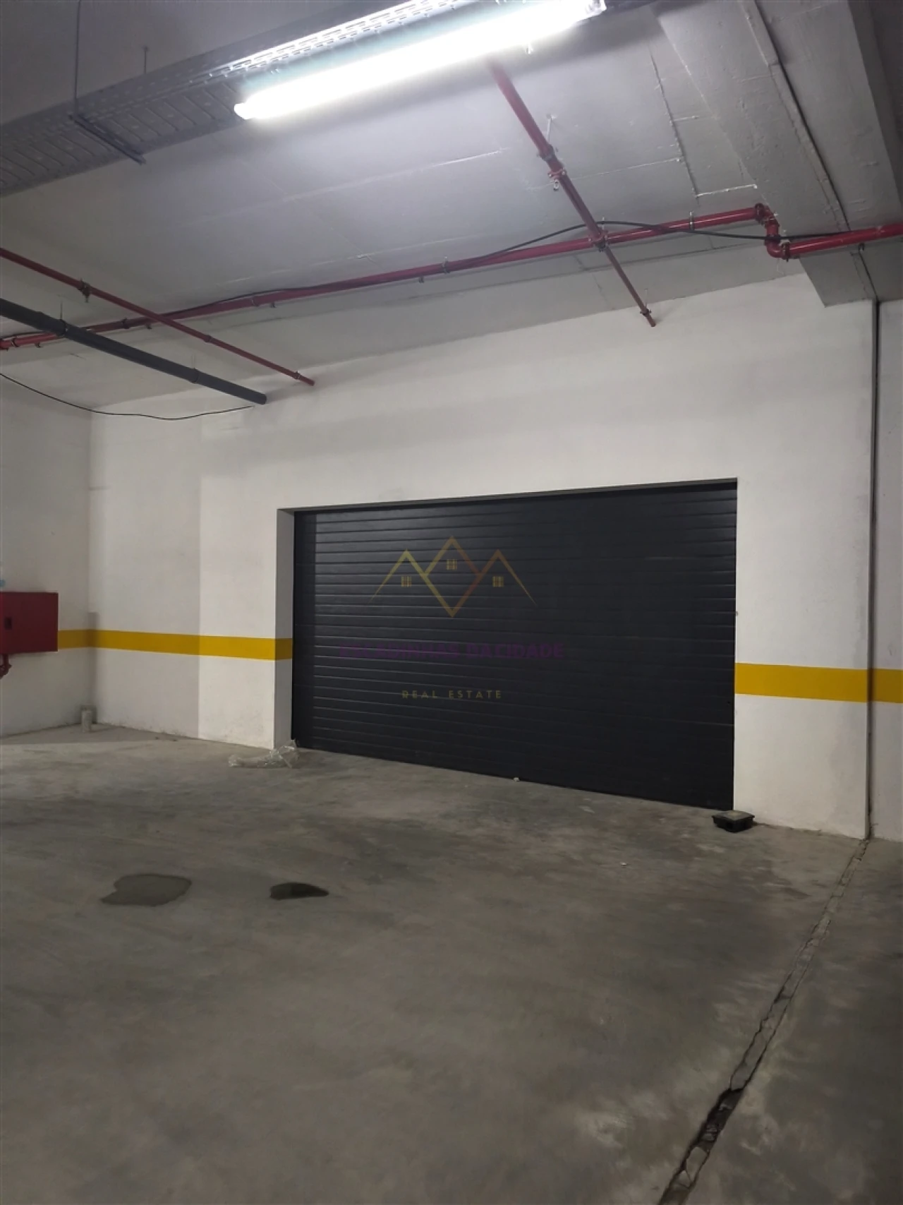 Apartamento T5 para Venda em Carnaxide e Queijas Foto 56