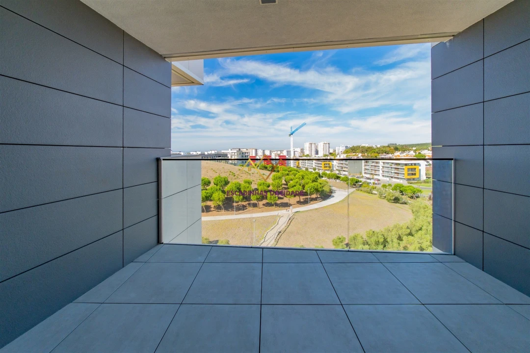 Apartamento T5 para Venda em Carnaxide e Queijas Foto 21
