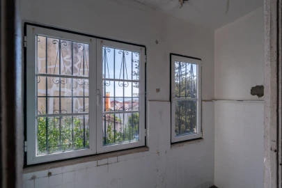 Prédio para Venda em Santa Maria Maior