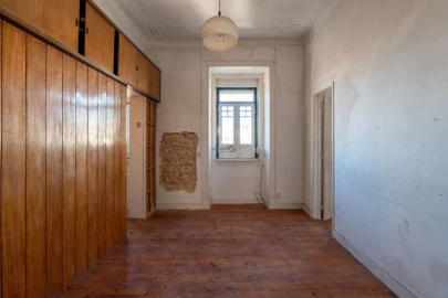 Prédio para Venda em Santa Maria Maior
