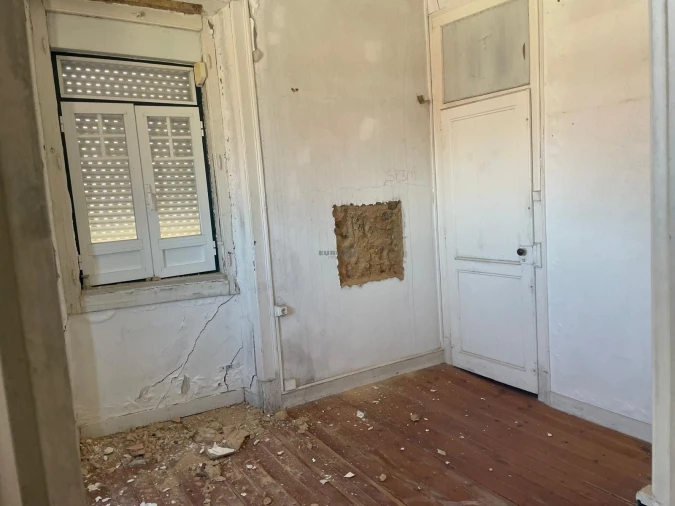 Prédio para Venda em Santa Maria Maior Foto 11