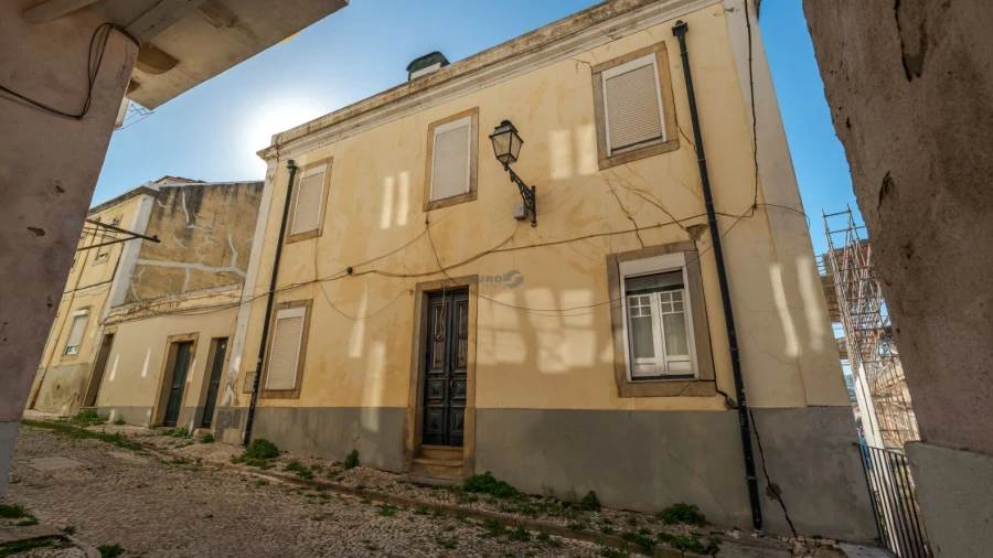 Prédio para Venda em Santa Maria Maior