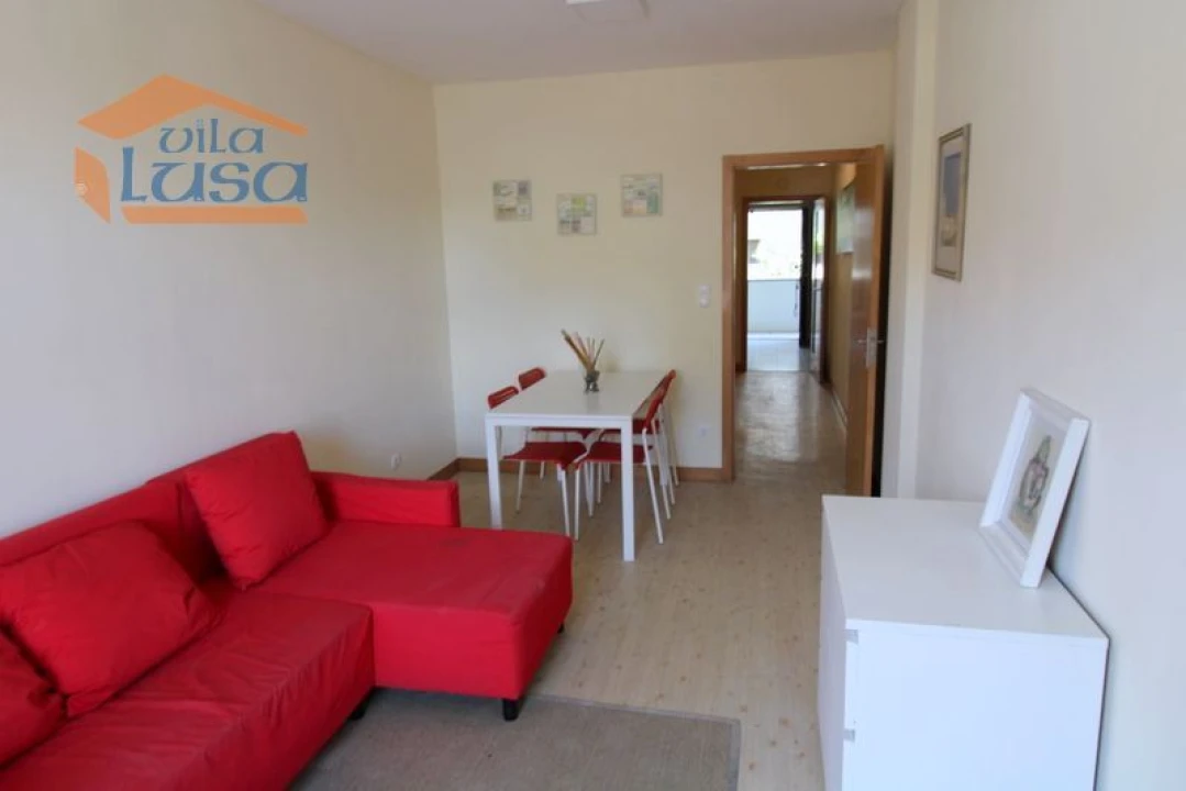 Apartamento T1 para Arrendamento em Paranhos Foto 1