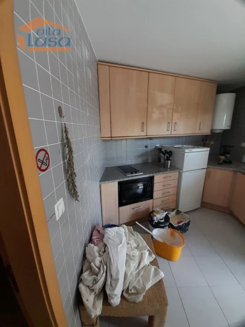 Apartamento T1 para Arrendamento em Paranhos