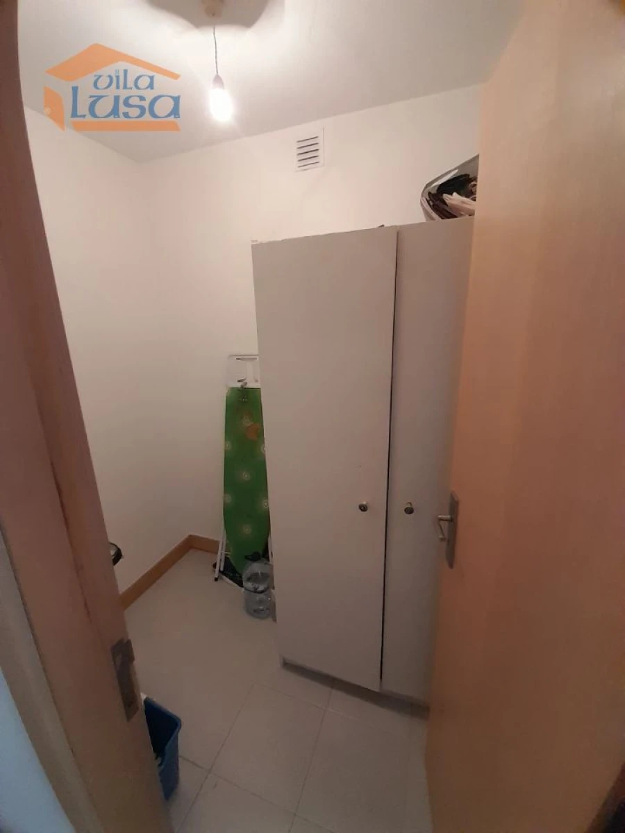 Apartamento T1 para Arrendamento em Paranhos Foto 11