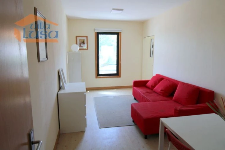 Apartamento T1 para Arrendamento em Paranhos Foto 2