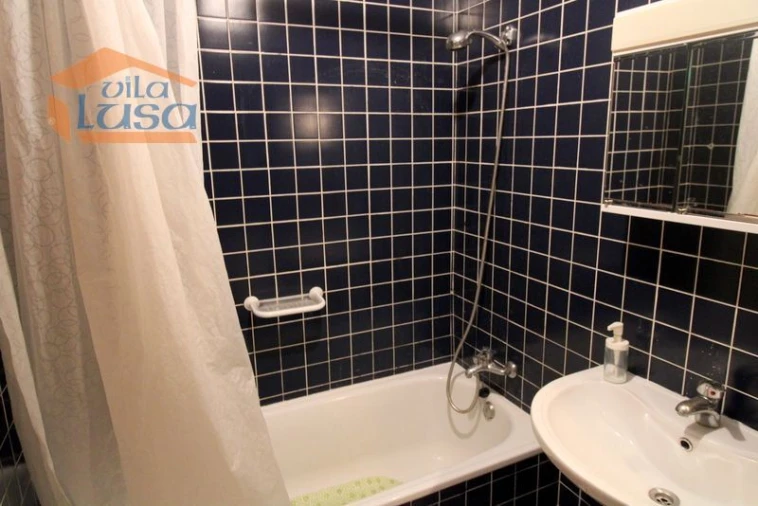 Apartamento T1 para Arrendamento em Paranhos Foto 9